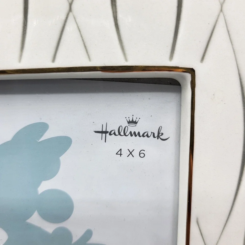Hallmark Picture Frame Disney 4x6 Mickey Minnie Love Came True CreamGold Ceramic
